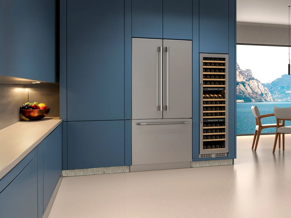 Refrigerador French Door Elanto Professionale em cozinha planejada